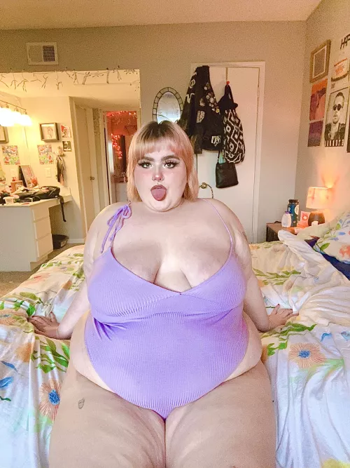 wanna cuddle? 🥺 by eslutsRus