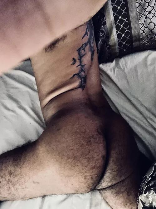 Wanna cuddle naked with me ? by DiamondndRough1988