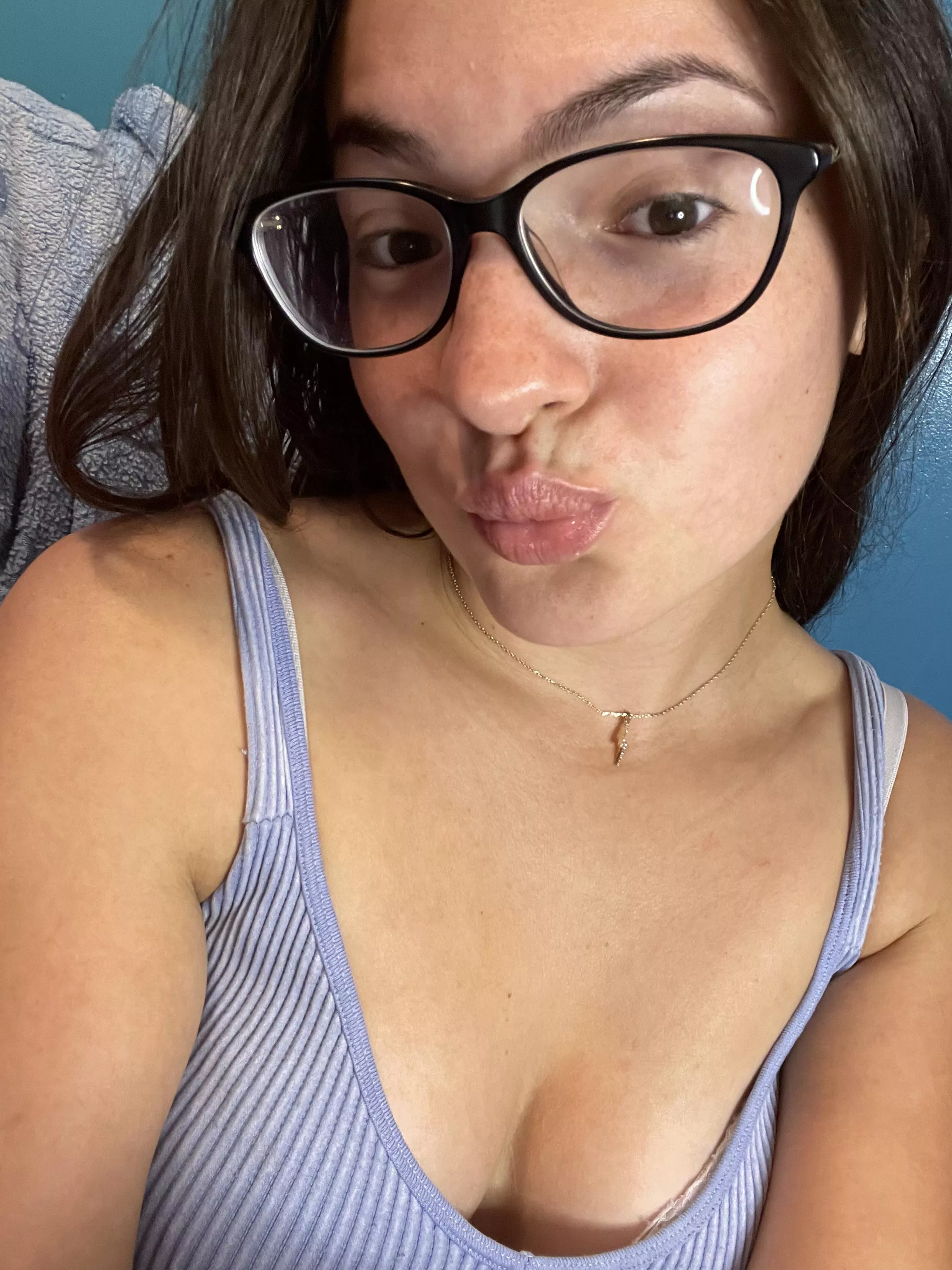 Wanna cum on my face?😜 posted by Lovelymarie2022