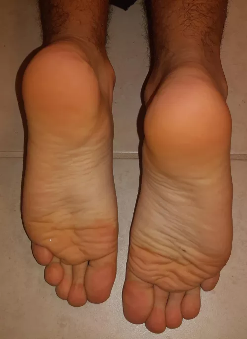 Wanna cum on them?💦 by bocadillodepatas