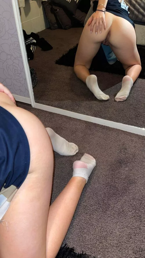 Wanna fill me up with your cum? by JasminxTaylor