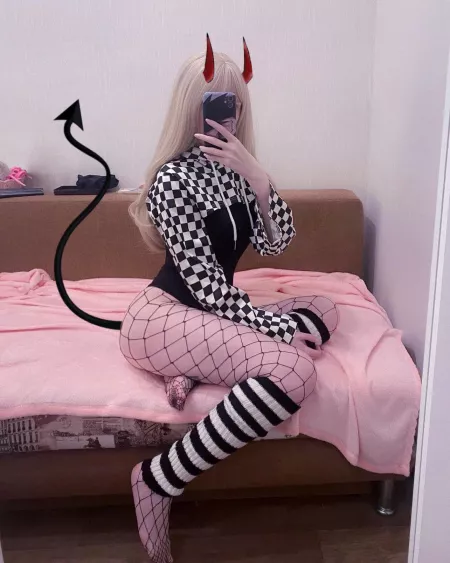 wanna hangout in my room with me?😉 by Kaguyaxoxo