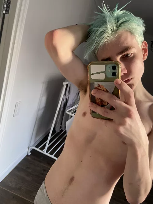 wanna hug? by R7zRzhOg