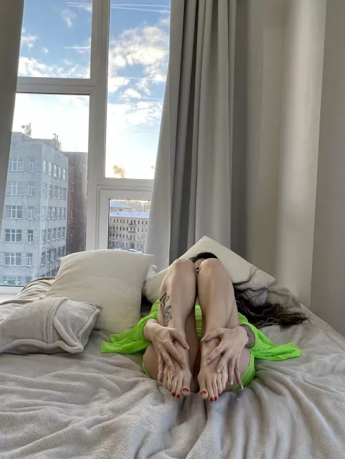 Wanna lick and suck my toes? by Juliadomaina