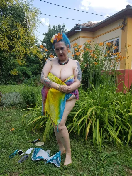 Wanna lick them, suck them, kiss them, fuck them? by wholelottastella