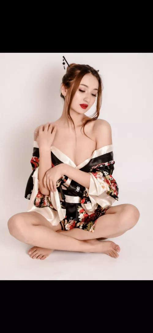 Wanna make me a hickey by MyxWorldx