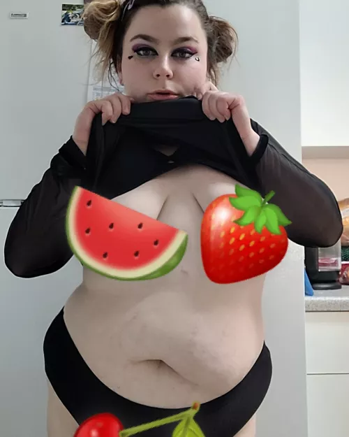 Wanna make out? by ragdollrae