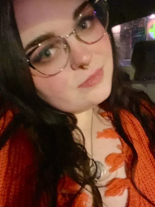 Wanna make out? by RoseBunni97