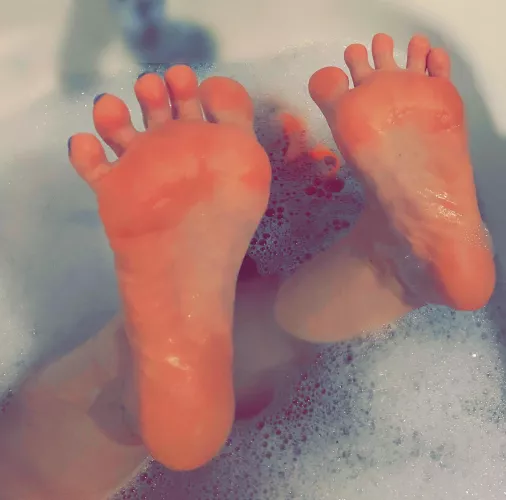 Wanna play by Cutetreats27