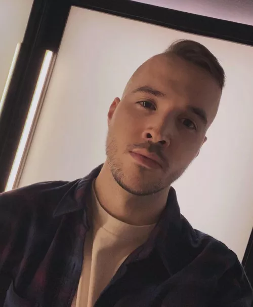 wanna play some smash, bro? by bullseyeboi