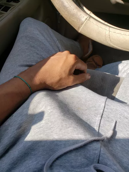 Wanna ride by Choke_on_me5