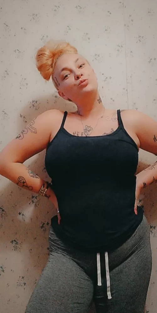 Wanna see me naked ?! by Bhabiekay_84