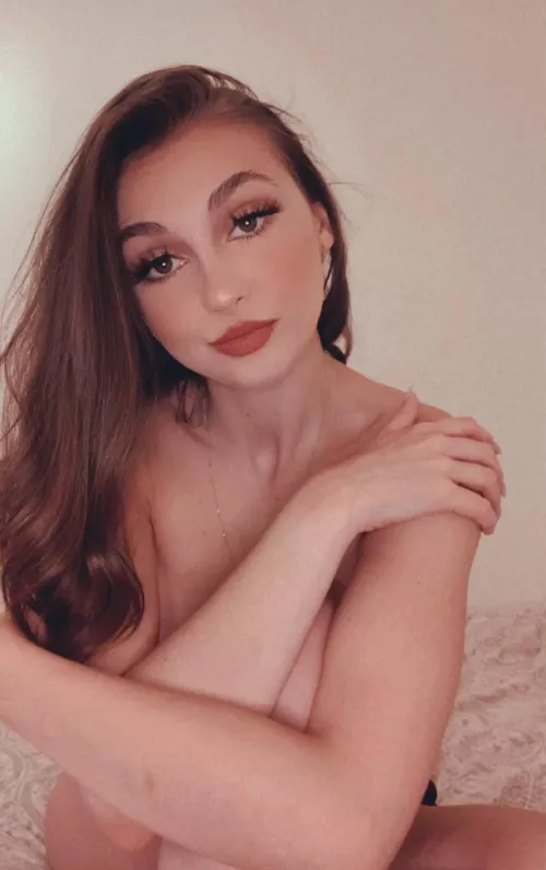 Wanna see more of me? by Sylksmooth