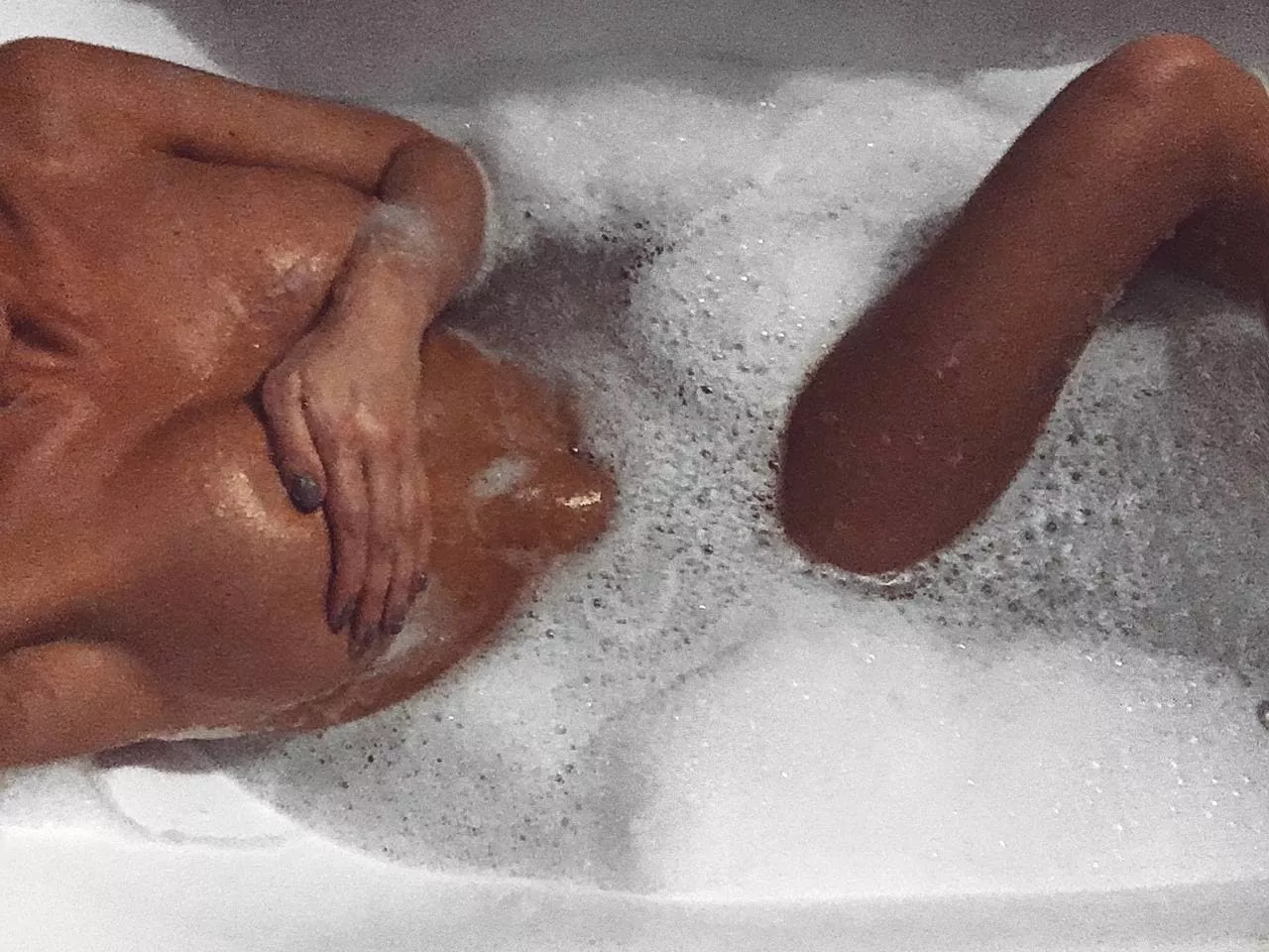 Wanna see more? posted by charleneseductress01