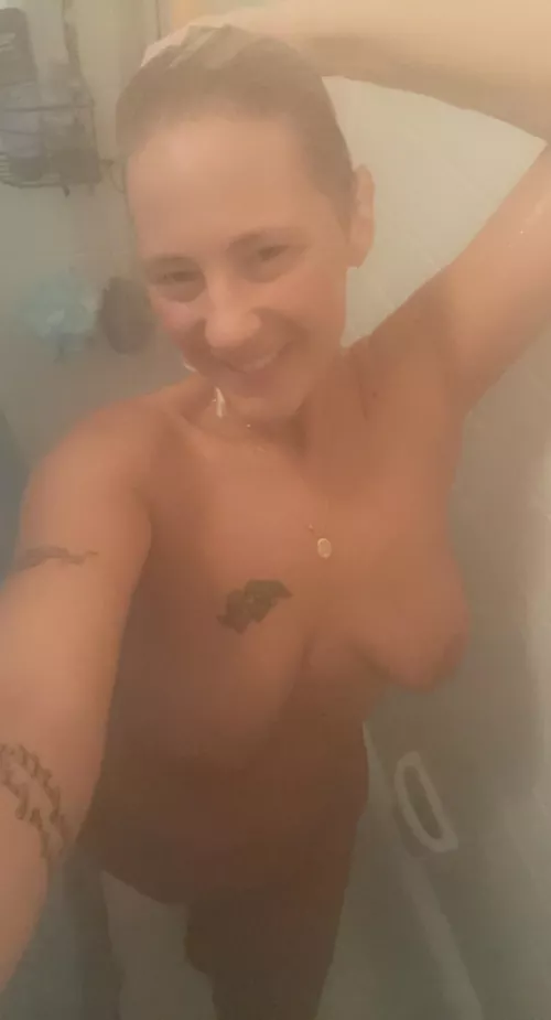 Wanna see more shower and bath pictures?? Click those links in the comments 💦 by RileyRae6968