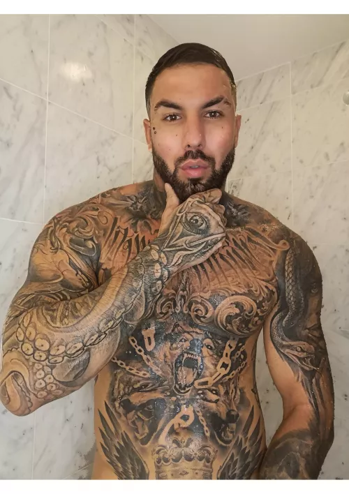 Wanna see the full pic …….🍆💦 by Justinsider1985