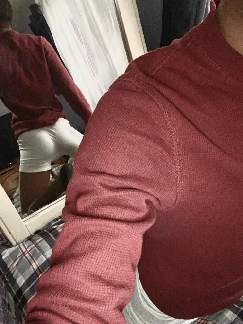 Wanna sniff it from the back by Thelemonadebase