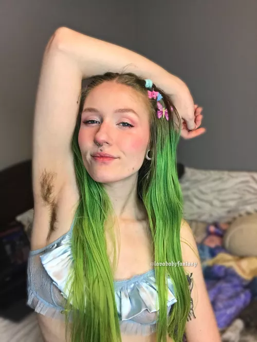 Wanna sniff ? by lavababyfantasy