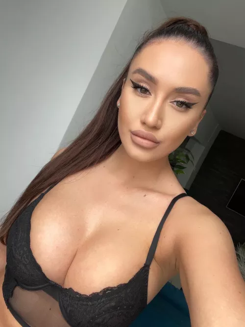 Wanna squeeze mine? by FashionGirl1234