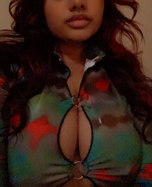 wanna take my top off? by slutrx