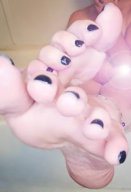 Wanna taste? Dms open by missmoonkitten