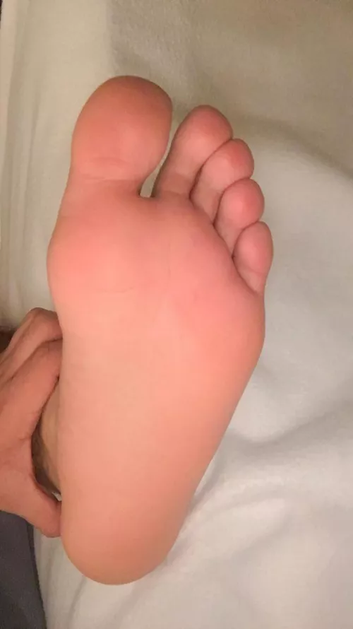 Wanna trade some pics? by MyName_1233