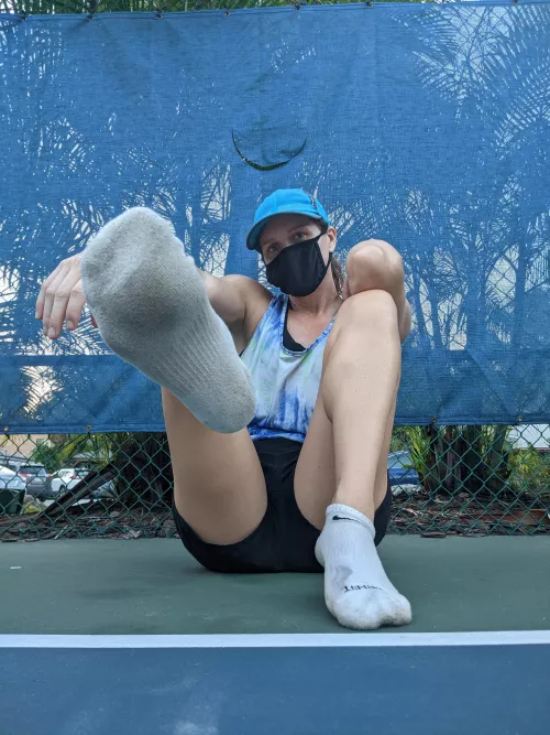 want a quick sniff on the court? (sz 11) by bigfitfeet