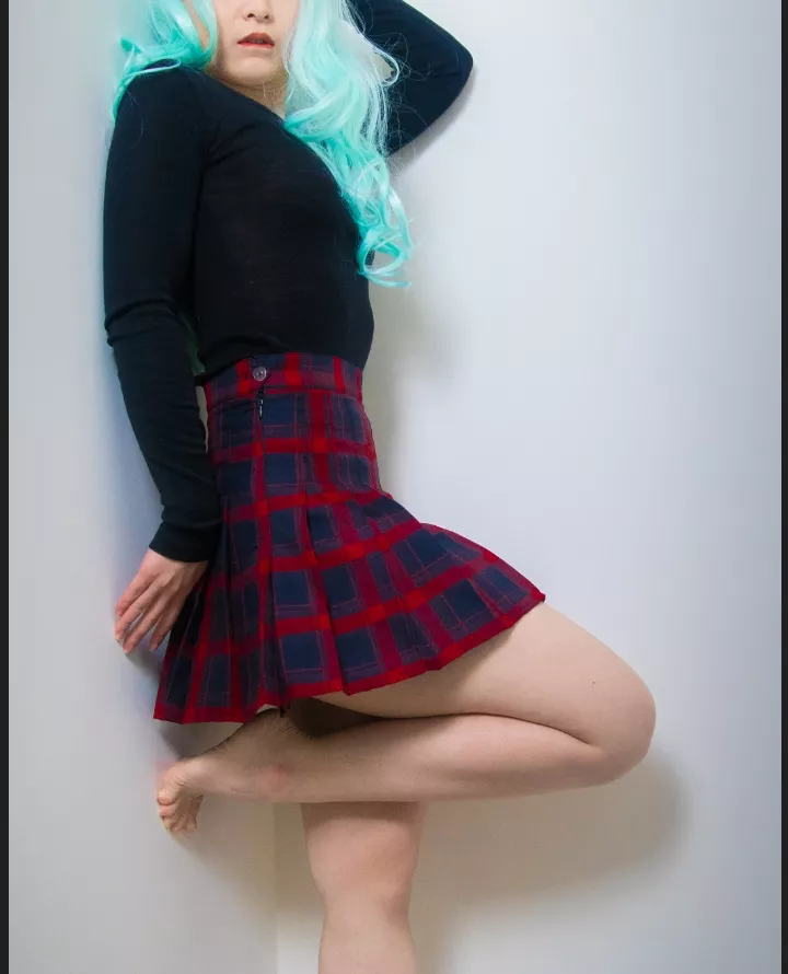 Want me to do a nice strip tease for you? posted by hornyhare699