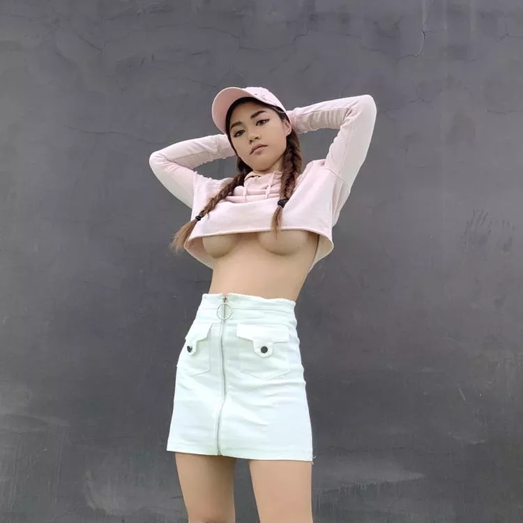 Want me to post more? posted by KikiPieXO