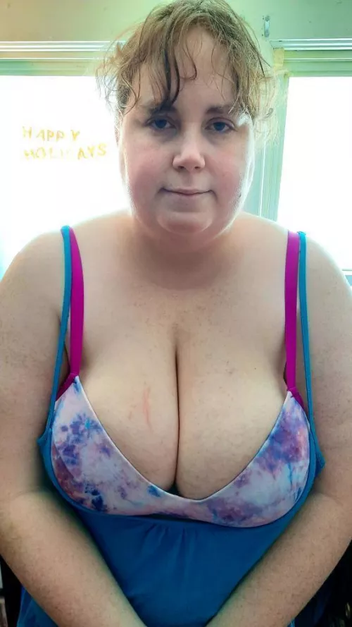 Want me to take them out? 😋 by AshCatTheCutie