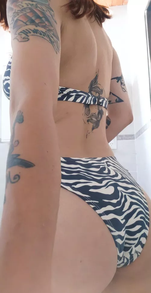 Want to come in my bath time? 💦 by norehab13