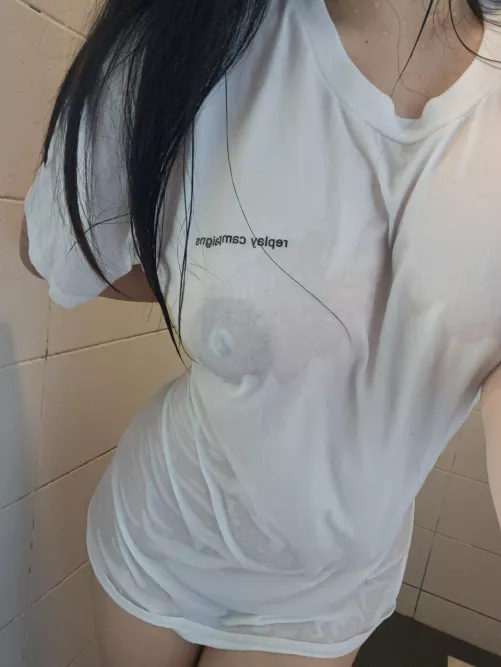 Want to come over and watch porn on my flat screen mirror 🪞 by shyanna3012