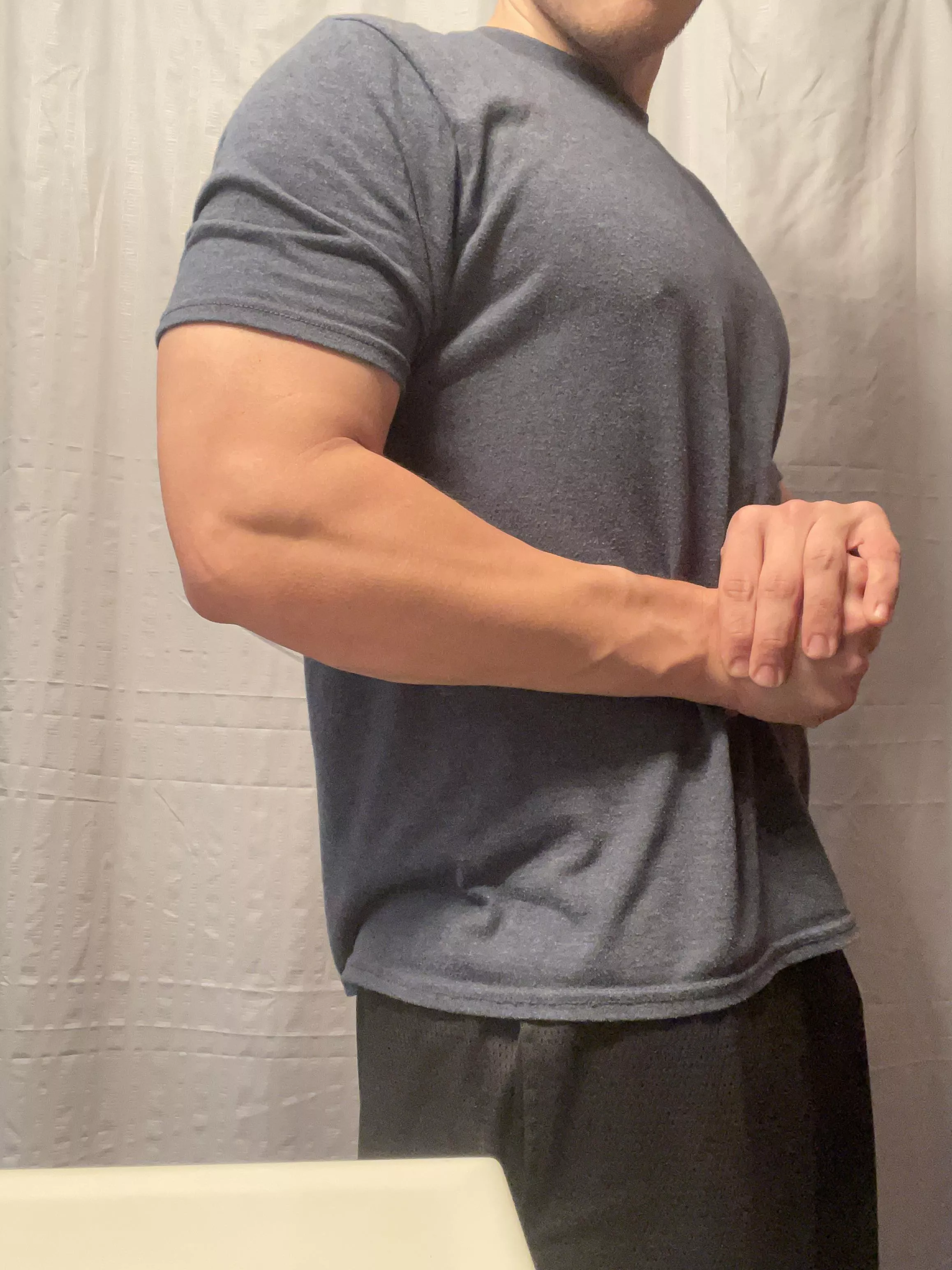 Want to hold on tight? posted by FewPassenger