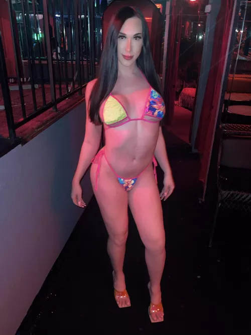 Want to meet a sexy t girl at a strip club? Come to Players Club in Tampa tonight! 9pm-2am. 1621 E 2nd Ave Tampa FL 33605 by tscamille