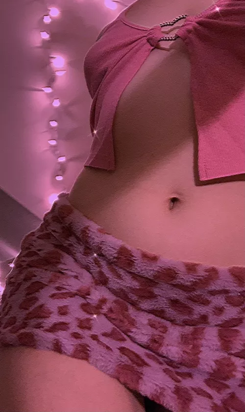 wanted to show you my outfit :) by lovebugfairy