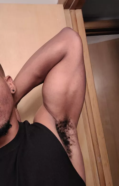 Was arm day at the gym. You know what to do next😈 by alternegro2