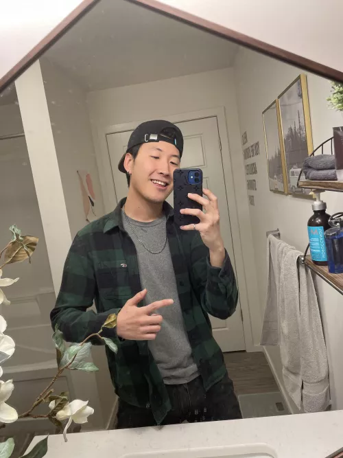 Was depressed so stayed home most of the past 3 months but got myself up to go on a cute date/drive with a guy today 🥰 by toogoodtobetruedude