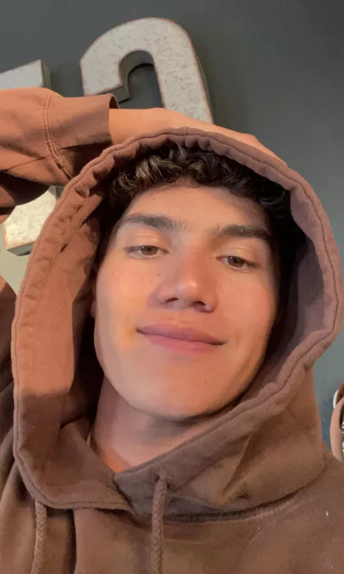 Was finally “cold” enough for a hoodie in SoCal 😅 by sklyv219