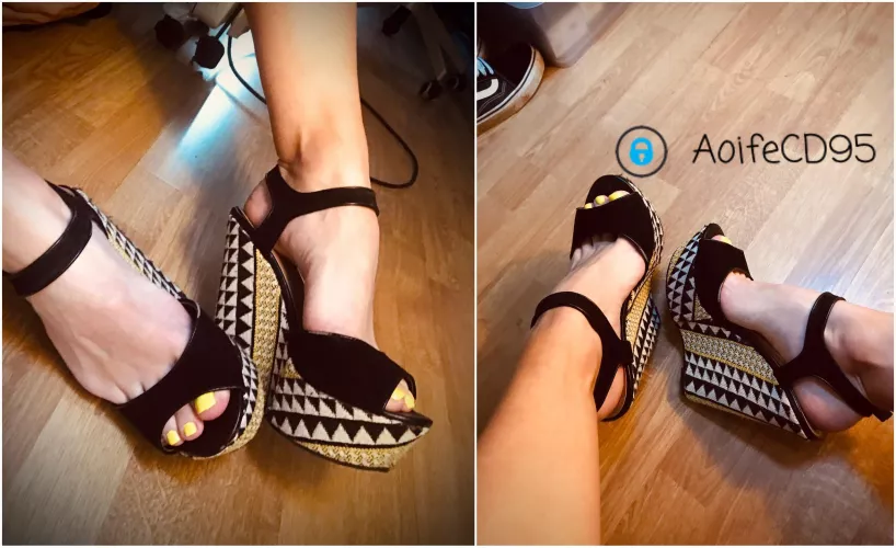 Was gonna do white again but saw yellow and thought of these wedges. Was it a good choice? 😃 by AoifeCD95