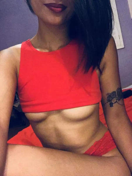 Was told to post here [f]or you.. ❤️ by [deleted]