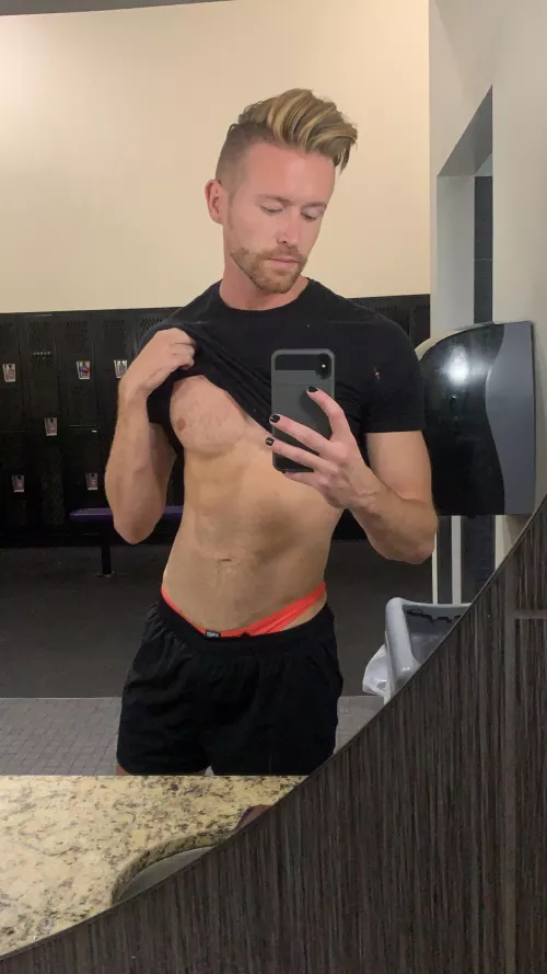 Was underweight my whole life until this past year. Up 20lbs and counting! 💪 by jalenkaks