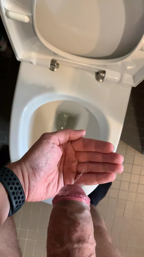 Washing my hand by Naturenudegayhappy