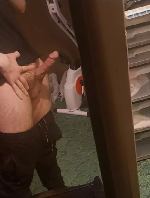 Watcha think? by ZookeepergameHot9465