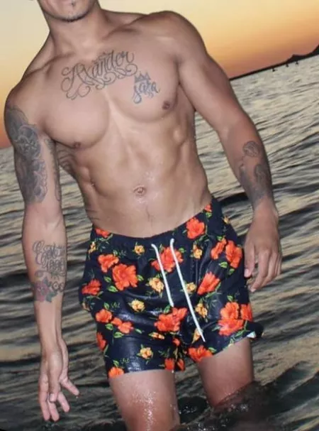 Water feels amazing! by Steven0530