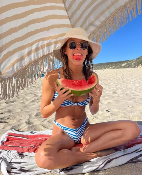 Watermelon by civilrainy