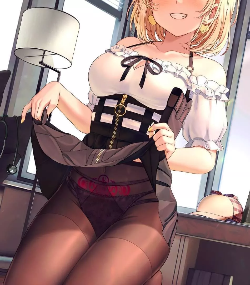 Watson's sexy upskirt posted by Henthigh_Senpai