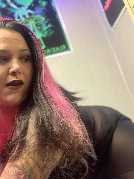 We can both look back at it 🥺 by Fatmilkymomma