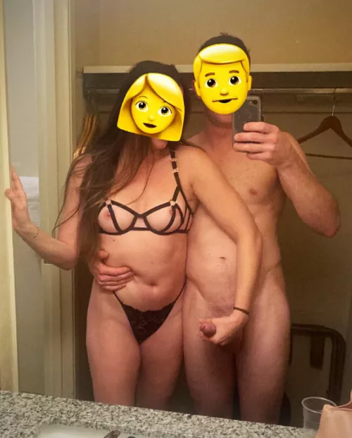 We didn’t let a slow night at the sex club slow us down 😈 by Ksimm123