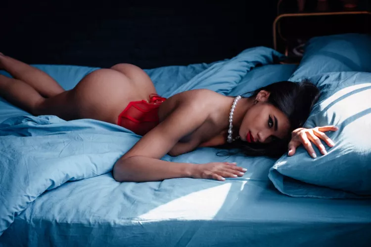 We haven't done with elegancy, get back by amukydza