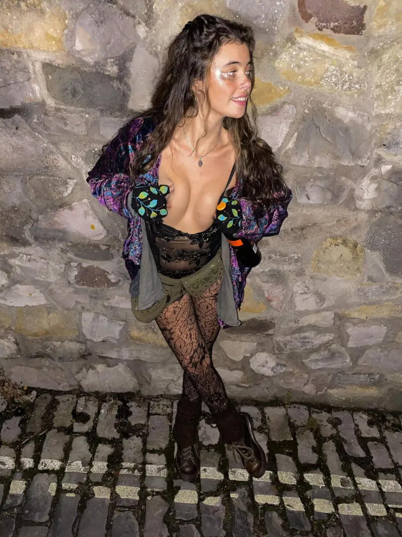 We out to have fun 🎉 posted by lolasrosebud